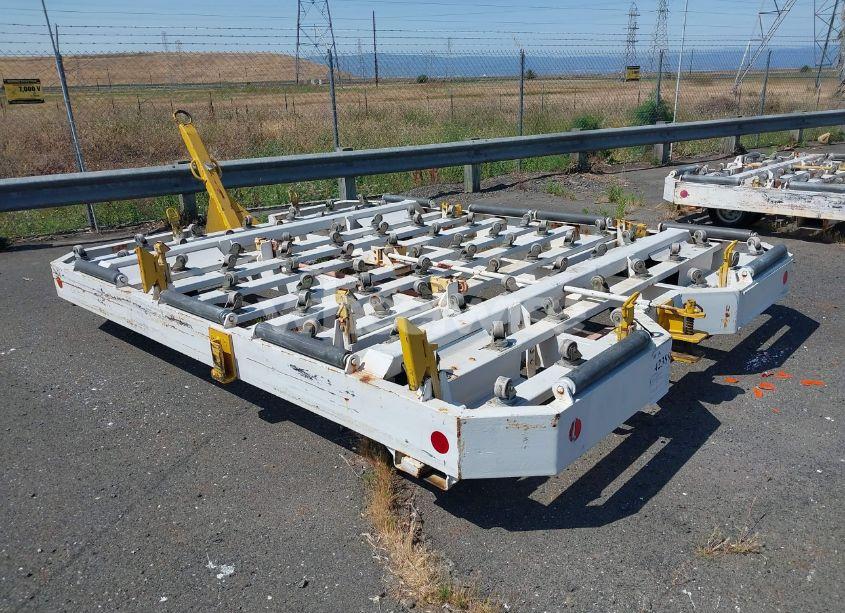 Photo 3 of 1994 Equipment Gse 1215 (VIN 00000000000000534)