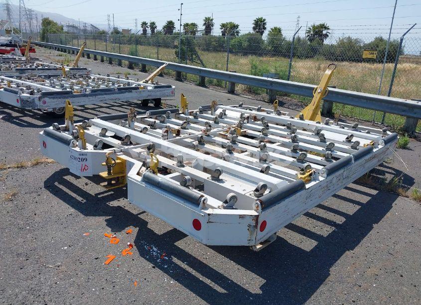 Photo 4 of 1994 Equipment Gse 1215 (VIN 00000000000000534)