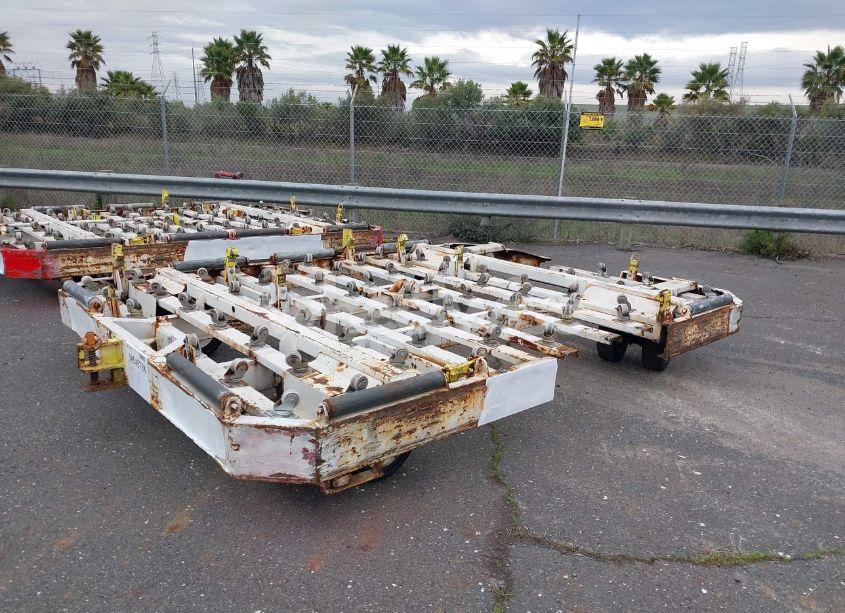 Photo 4 of 1994 Equipment Gse 1215 (VIN 00000000000007135)