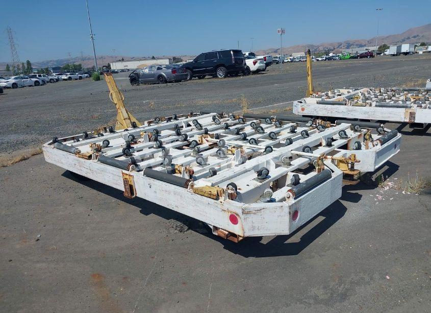 Photo 3 of 1994 Equipment Gse 1215 (VIN 00000000000033050)