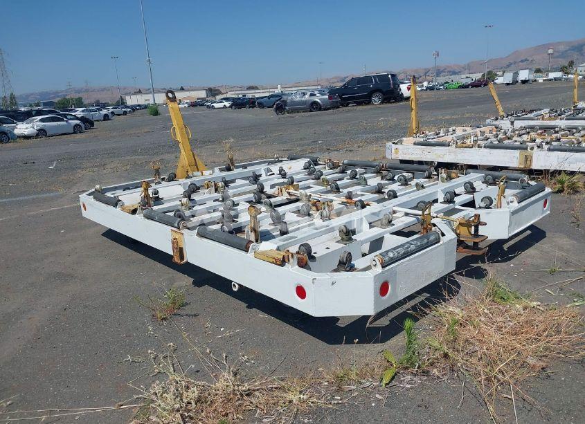 Photo 3 of 1992 Equipment Gse 1213-Z (VIN 00000000000074606)