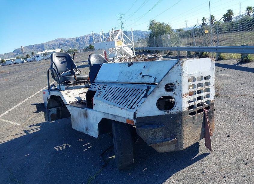 2010 Equipment Cargo - Photo 1