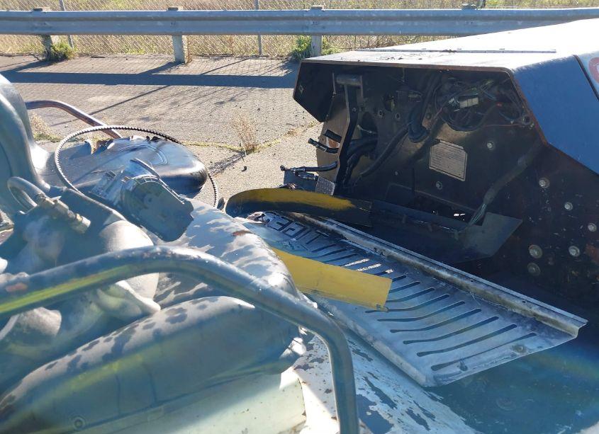 2010 Equipment Cargo