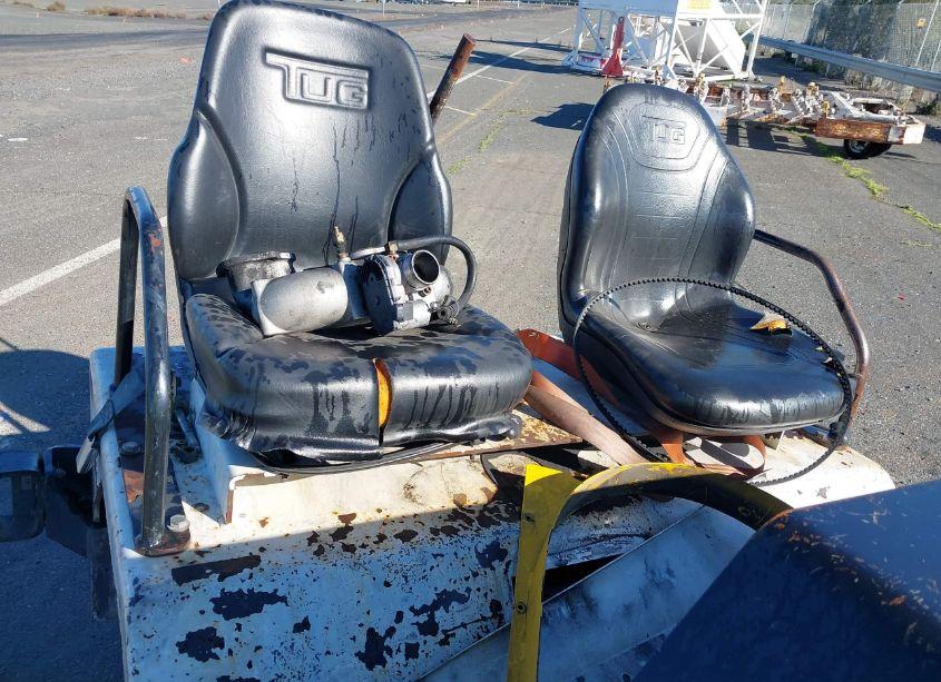 2010 Equipment Cargo