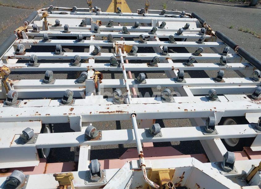 Photo 10 of 1994 Equipment Gse 1215 (VIN 00000000000T28236)