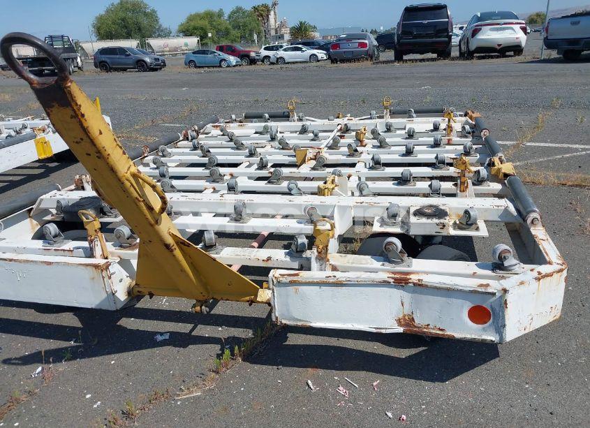 Photo 6 of 1994 Equipment Gse 1215 (VIN 00000000000T28236)