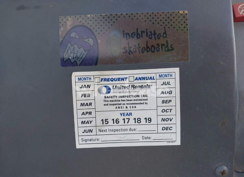 2000 Crown Orderpicker