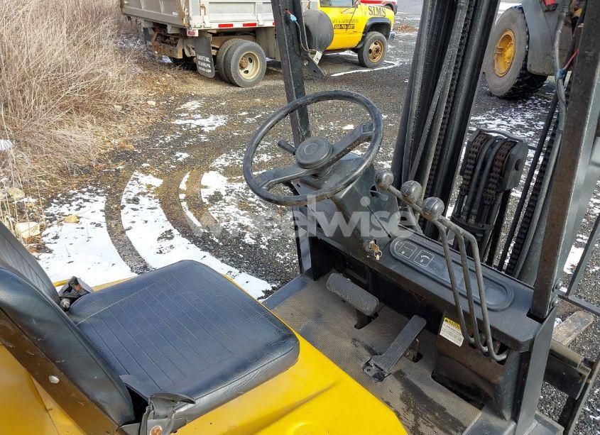 Photo 5 of 1995 Yale Glc050denuae083 (VIN 0000000000N596899)