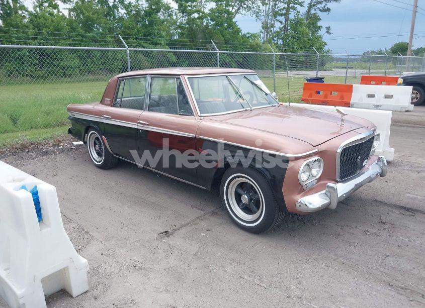 1963 Studebaker Lark - Photo 1