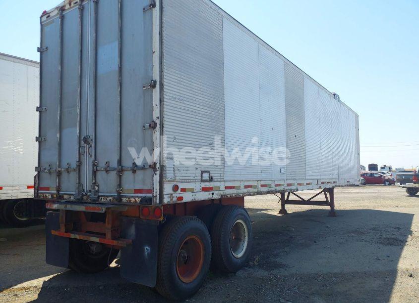 Photo 4 of 1985 Fruehauf Semi-trailer N/A (VIN 00000000MEK824419)