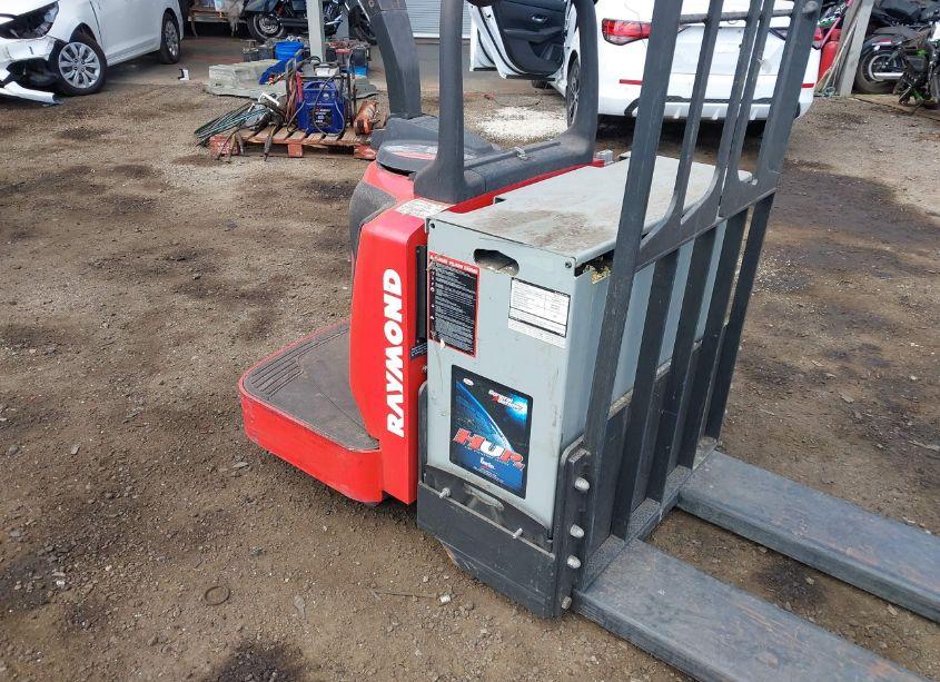 2015 Raymond Forklift