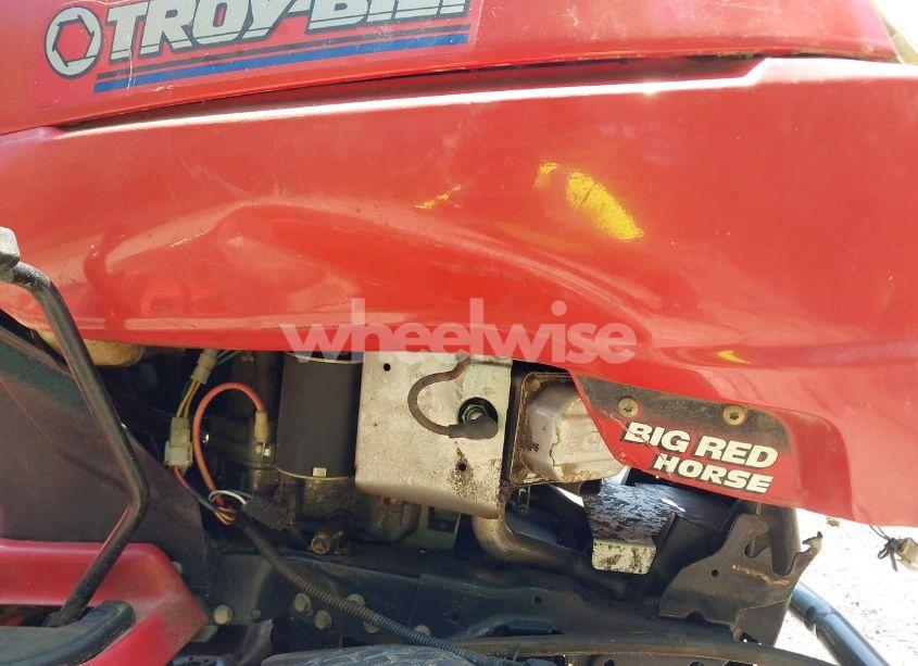 Photo 14 of 2007 Troy Big RED HORSE MOWER (VIN 0000001C297H30018)