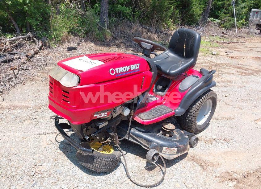 Photo 2 of 2007 Troy Big RED HORSE MOWER (VIN 0000001C297H30018)