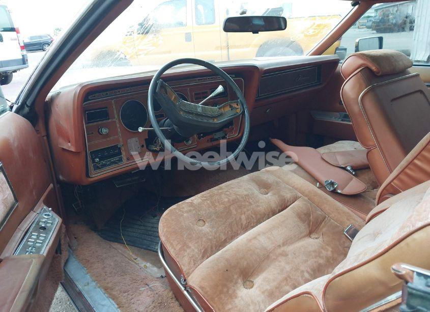 1975 Ford Thunderbird