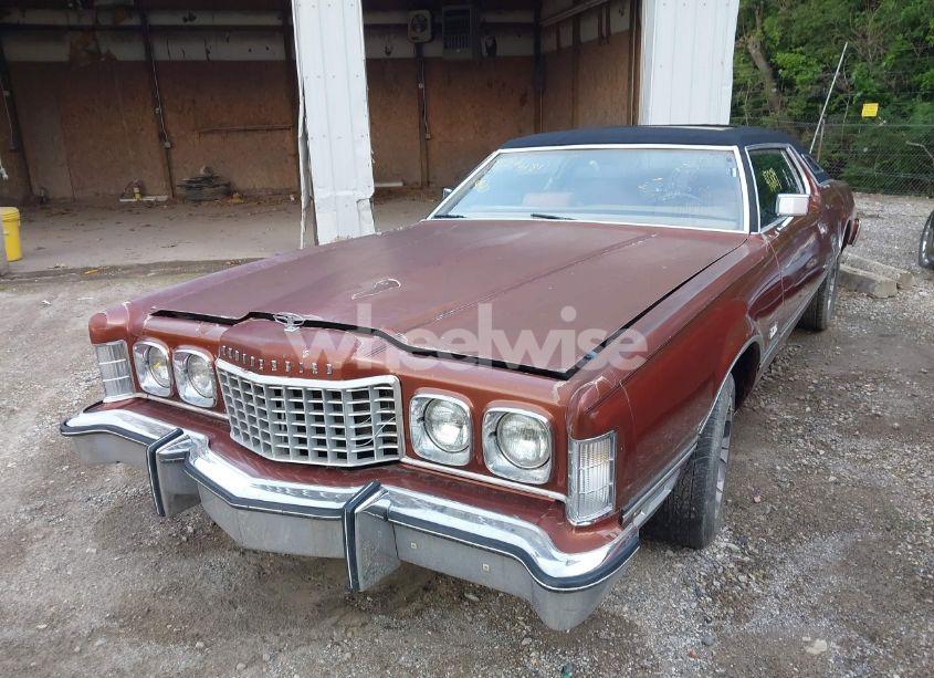 1975 Ford Thunderbird