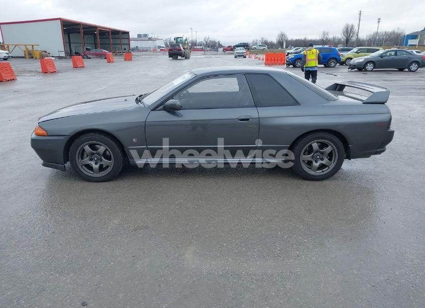 Photo 14 of 1992 Nissan Gt-r (VIN 000000BNR32216303)