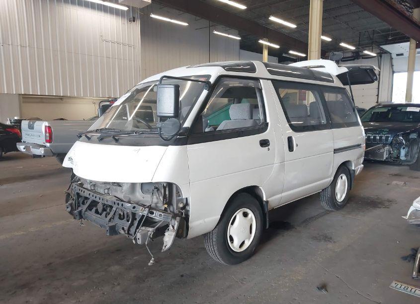 Photo 2 of 1994 Toyota Van (VIN 000000YR210145358)