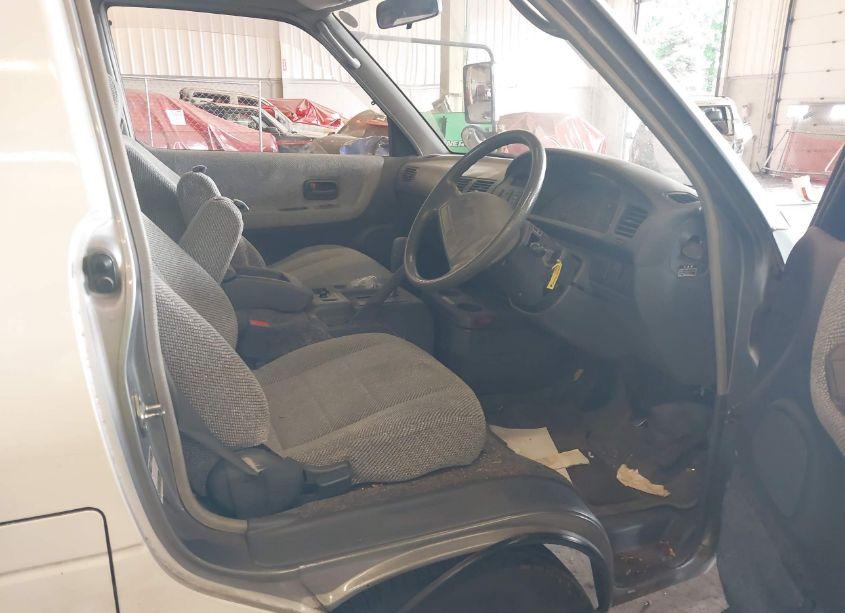 Photo 5 of 1994 Toyota Van (VIN 000000YR210145358)