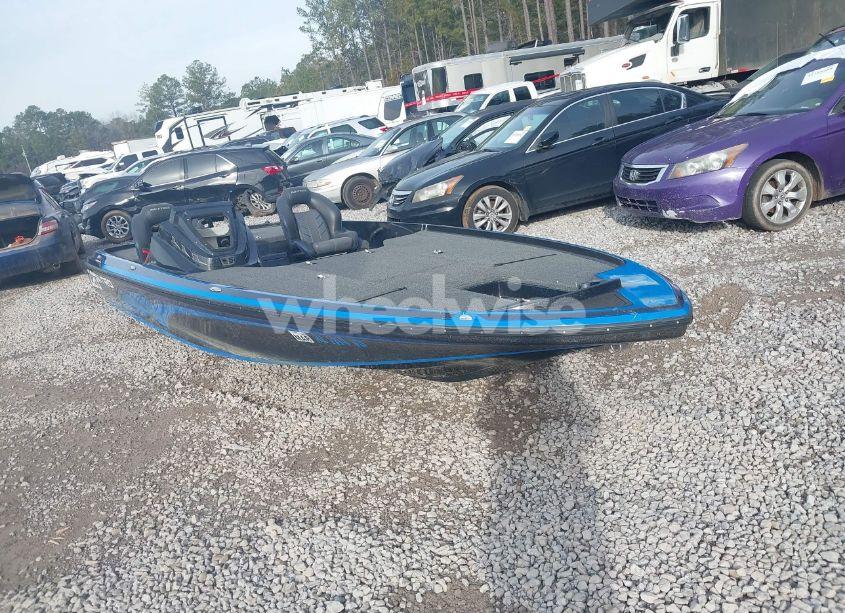 2023 Nitro Bassboat (VIN 00000BUJ92004E223) main photo