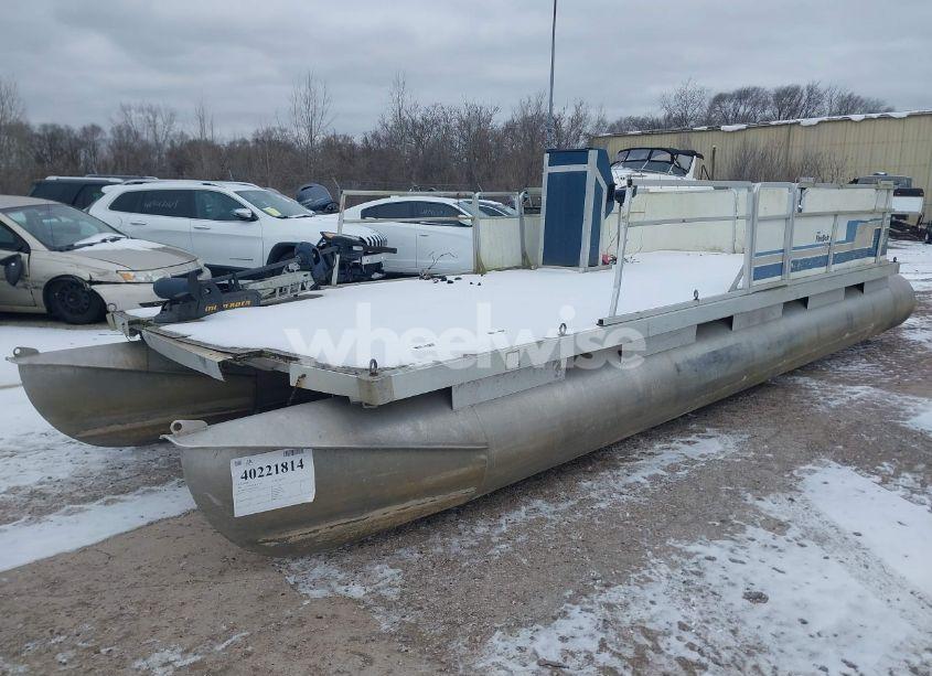 1986 Harriskayo Flotebote