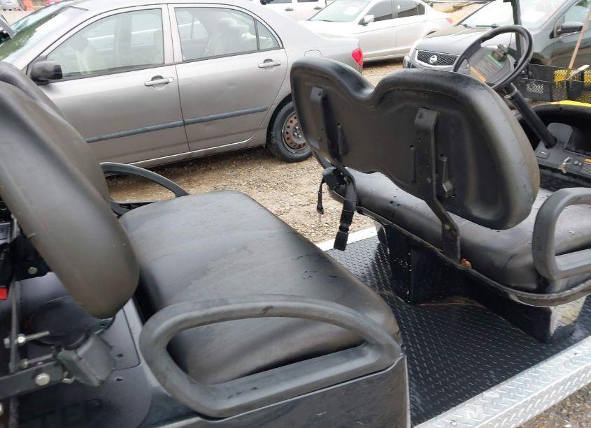 2011 Clubcar Precedent