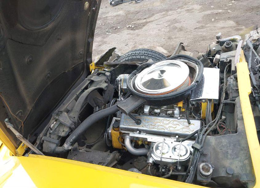 Photo 10 of 1975 Chevrolet Corvette (VIN 00001Z37T5S428429)