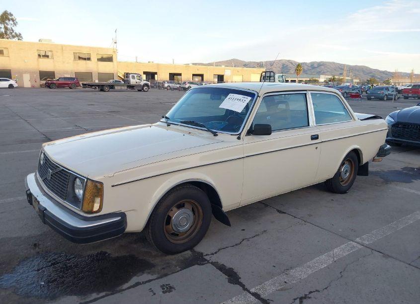 Photo 2 of 1980 Volv 242 DL (VIN 00VC24245A1185131)