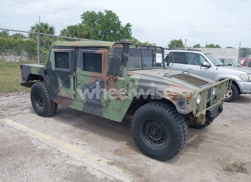 1987 American General H1 (VIN 035621) main photo