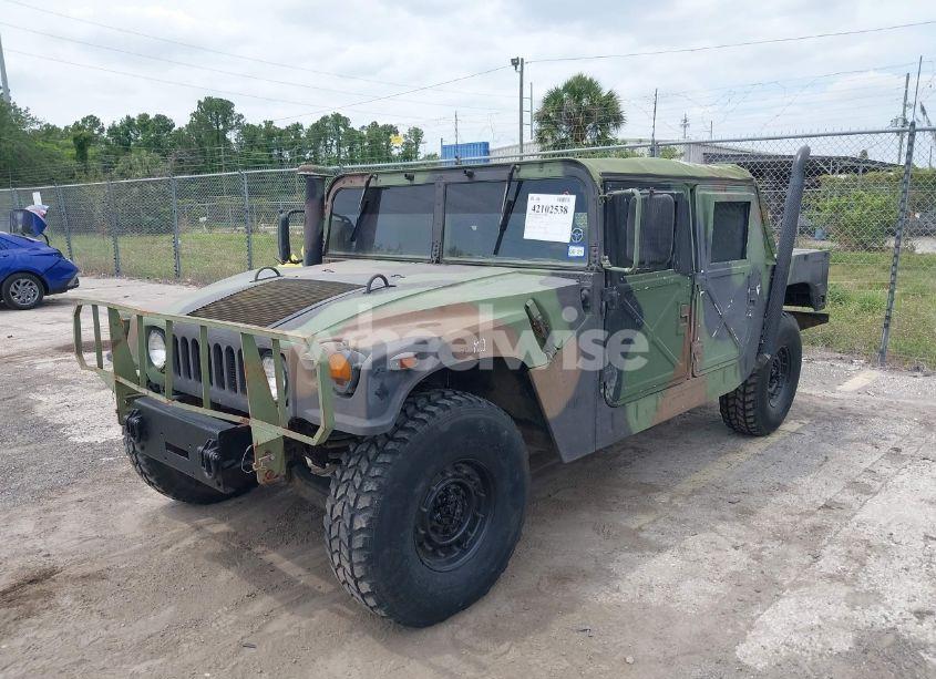 Photo 2 of 1987 American General H1 (VIN 035621)