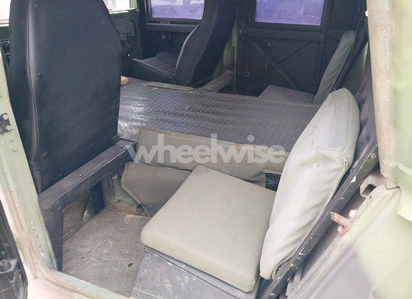 Photo 8 of 1987 American General H1 (VIN 035621)