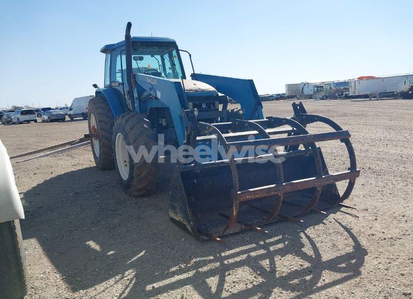 1990 New Holland 8360 (VIN 044765B-8360AT) main photo