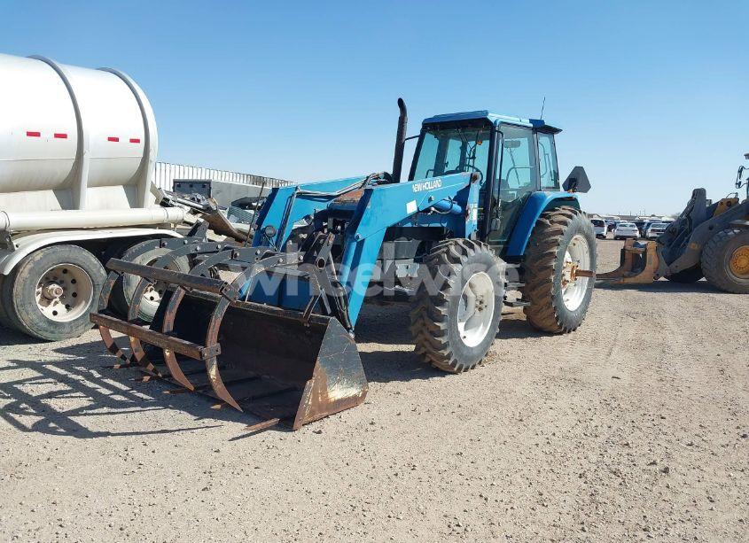 Photo 2 of 1990 New Holland 8360 (VIN 044765B-8360AT)