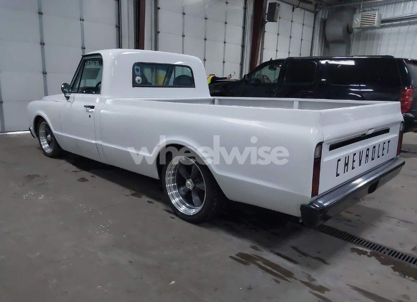 Photo 3 of 1967 Chevrolet C10 (VIN 0CS147J116692)