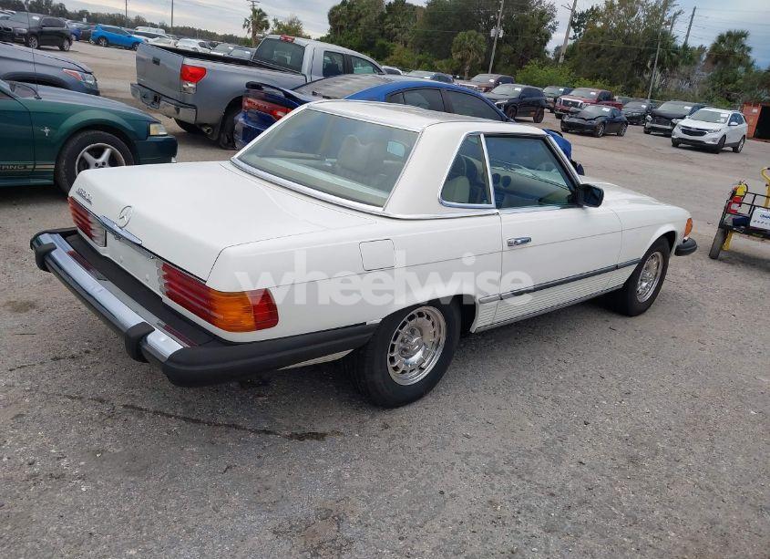 Photo 4 of 1978 Mercedes-benz Sl-class (VIN 10704412047354)