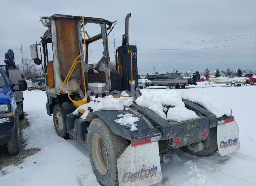 Photo 3 of 2019 Kalmar Ottawa T2 (VIN 11VJ813A0KA000610)