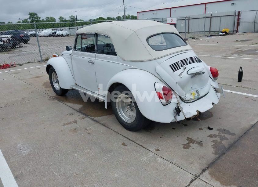Photo 3 of 1972 Volkswagen Beetle (VIN 1522013731)