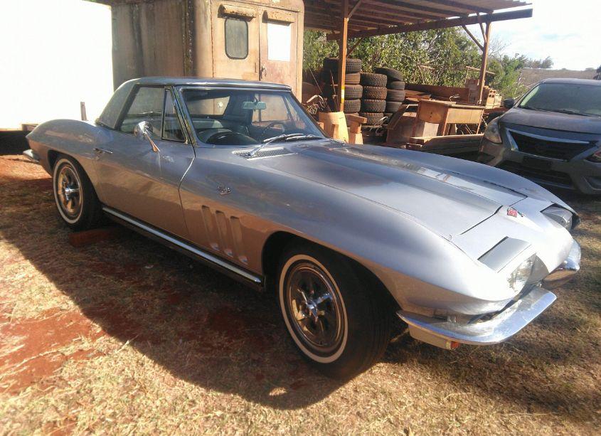 1965 Chevrolet Corvette (VIN 194675S114632) main photo
