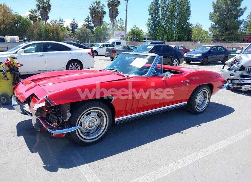 Photo 2 of 1966 Chevrolet Corvette (VIN 194676S122248)