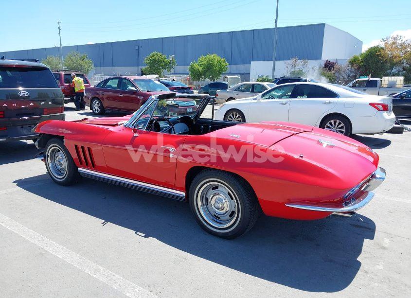 Photo 3 of 1966 Chevrolet Corvette (VIN 194676S122248)