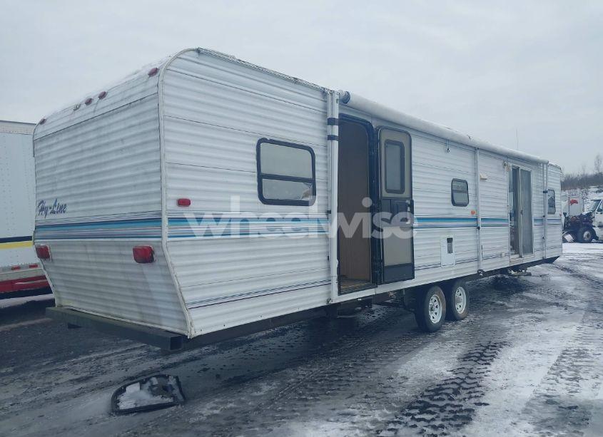 Photo 4 of 2001 Hy Line PARK MODEL TRAVEL TRAILER (VIN 19LBA02UX1A010509)