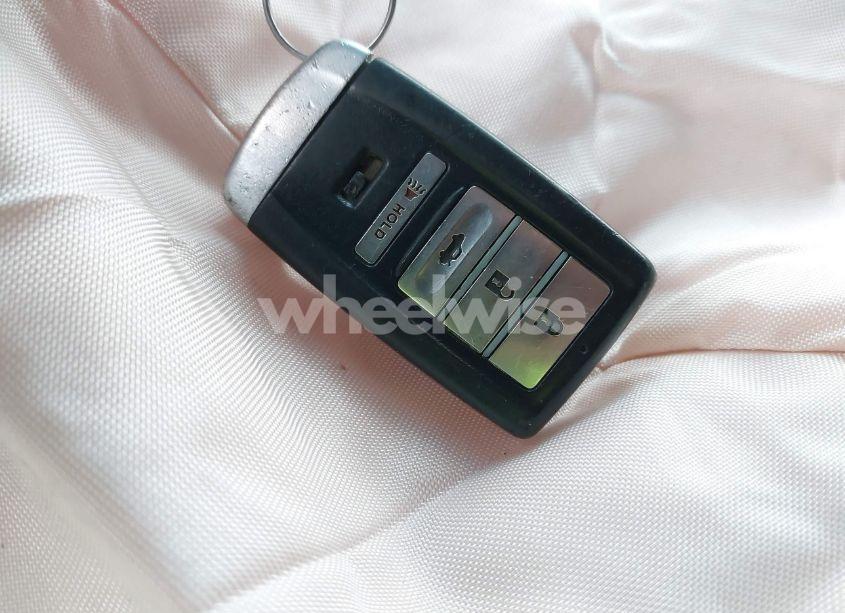 Photo 11 of 2016 Acura Ilx 2.4L/ACURAWATCH PLUS PACKAGE (VIN 19UDE2F30GA007892)