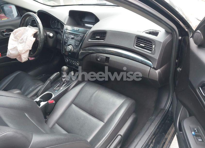 Photo 5 of 2016 Acura Ilx 2.4L/ACURAWATCH PLUS PACKAGE (VIN 19UDE2F30GA007892)