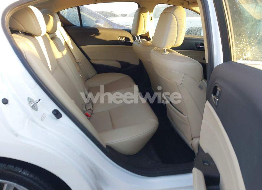 Photo 8 of 2016 Acura Ilx PREMIUM PACKAGE/TECHNOLOGY PLUS PACKAGE (VIN 19UDE2F70GA012609)