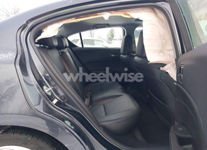 Photo 8 of 2016 Acura Ilx PREMIUM PACKAGE/TECHNOLOGY PLUS PACKAGE (VIN 19UDE2F76GA003445)