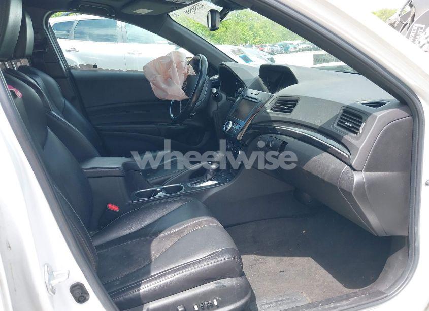 Photo 5 of 2022 Acura Ilx PREMIUM A-SPEC PACKAGES/TECHNOLOGY A-SPEC PACKAGES (VIN 19UDE2F81NA005108)