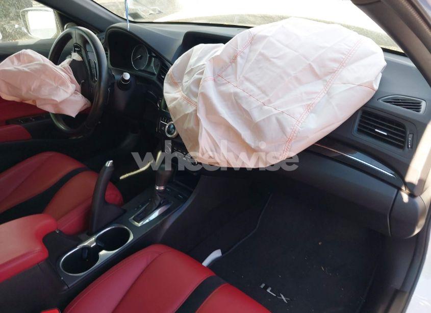 Photo 5 of 2022 Acura Ilx PREMIUM A-SPEC PACKAGES/TECHNOLOGY A-SPEC PACKAGES (VIN 19UDE2F82NA001049)