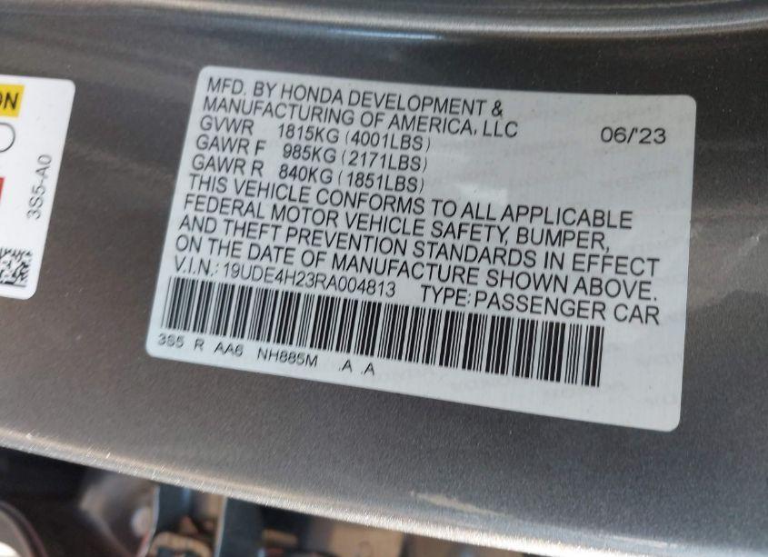 Photo 9 of 2024 Acura Integra (VIN 19UDE4H23RA004813)