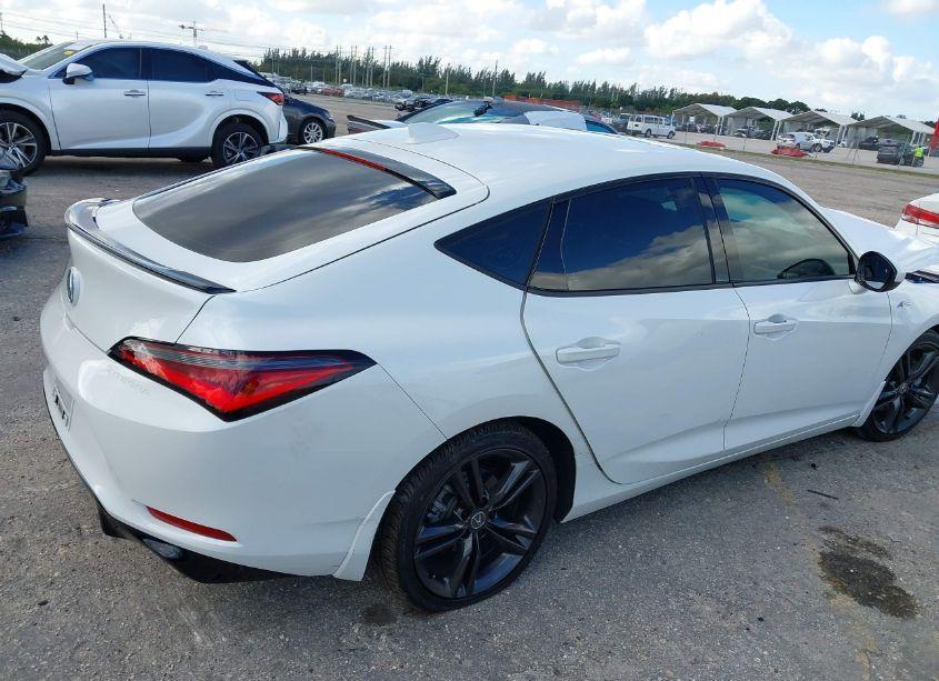 Photo 4 of 2024 Acura Integra A-SPEC (VIN 19UDE4H36RA021839)