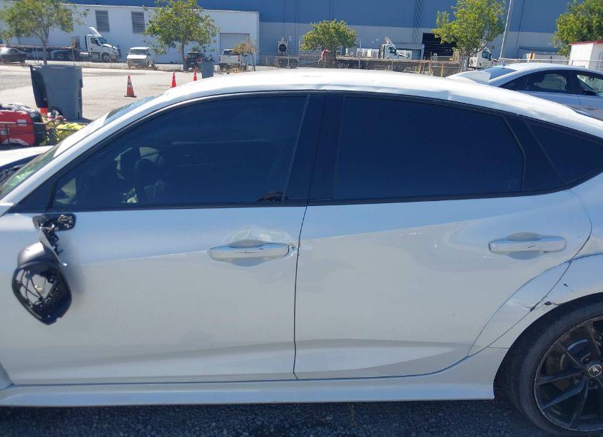 Photo 13 of 2024 Acura Integra TYPE S (VIN 19UDE5G99RA003718)