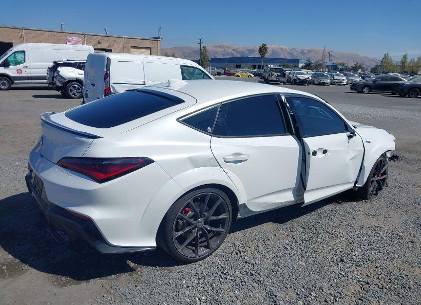 Photo 4 of 2024 Acura Integra TYPE S (VIN 19UDE5G99RA003718)